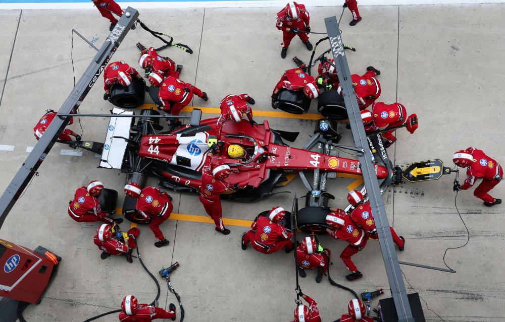 NBA的潜规则 球员不能选择69号 拉拉队员不能穿内裤